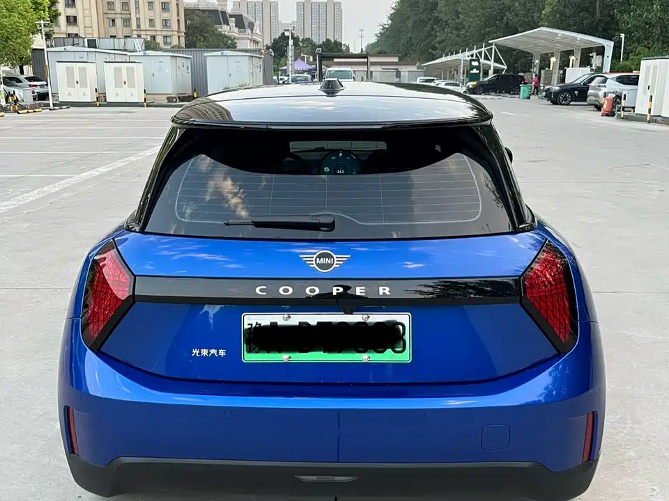 MINI Electric COOPER