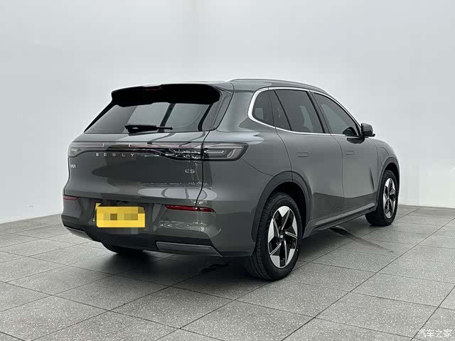 Geely Galaxy E5, 2025 все фото