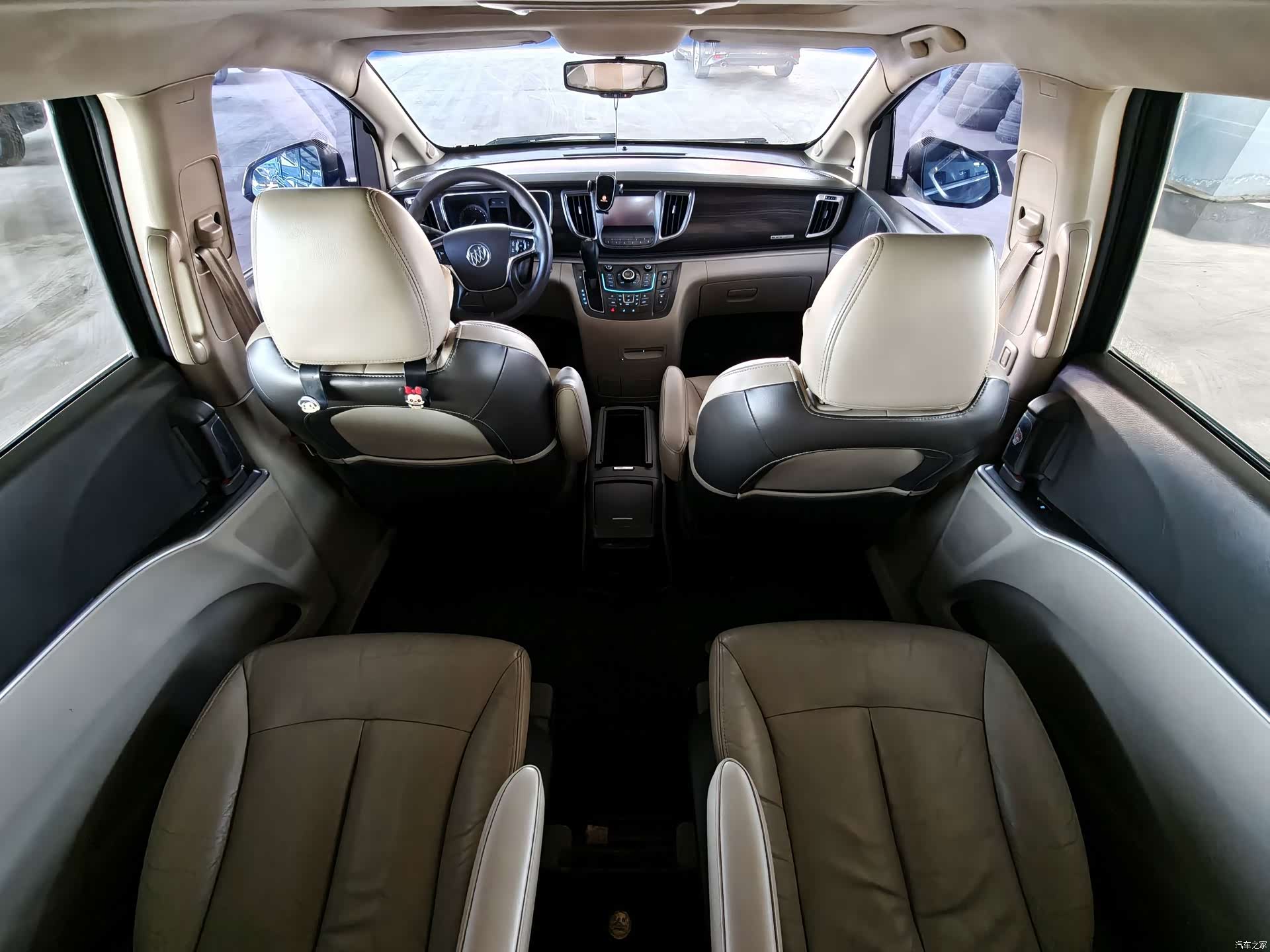 Buick GL8, 2012 все фото