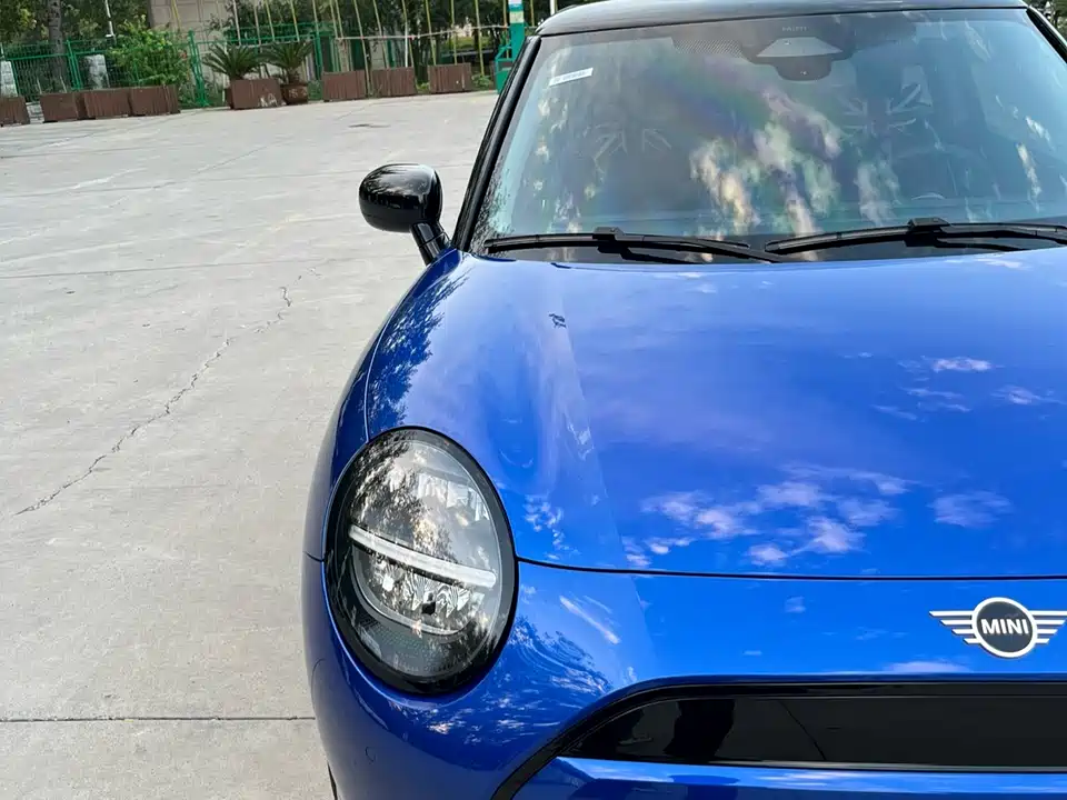 MINI Electric COOPER