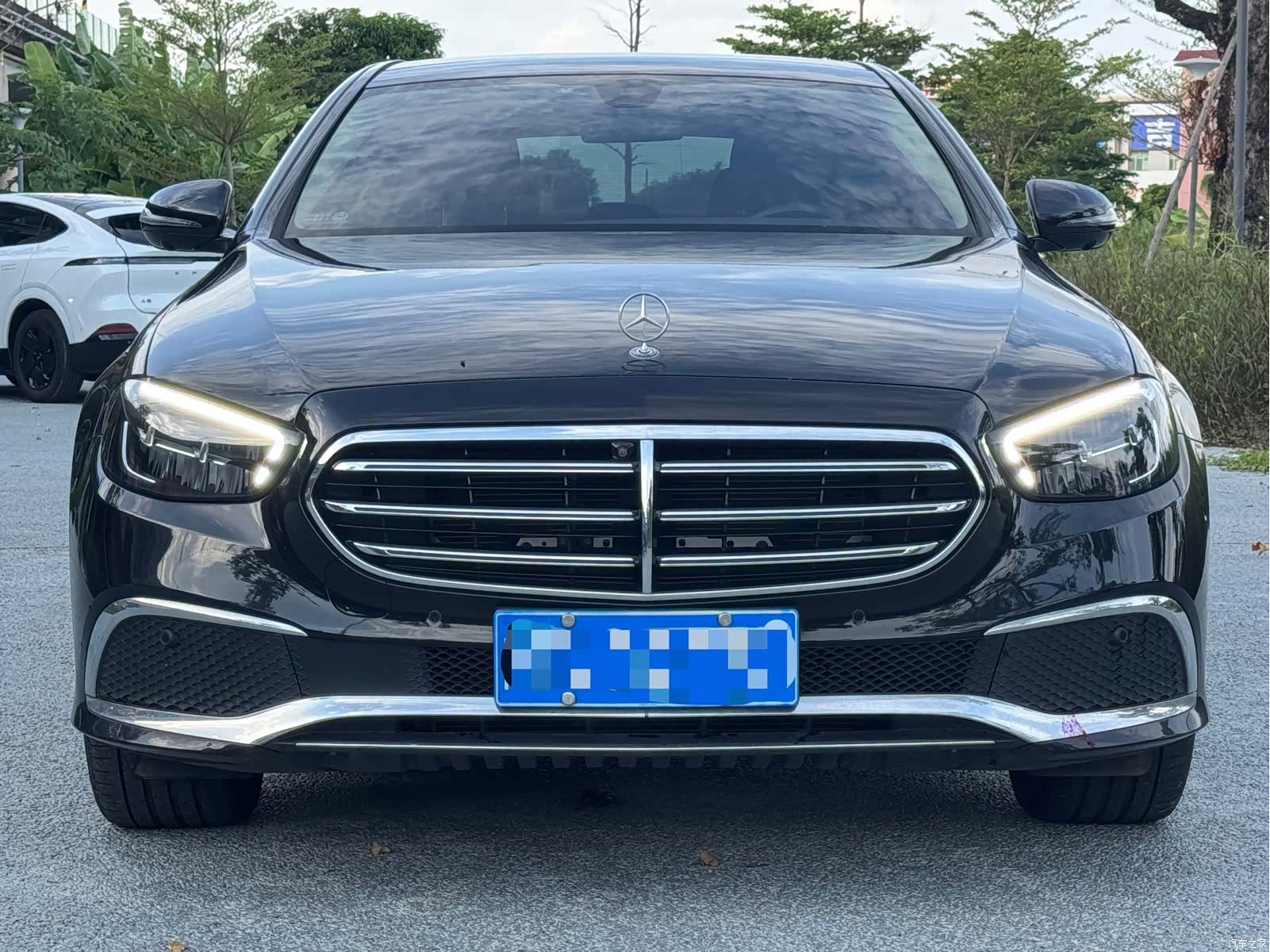 Mercedes-Benz E-Class, 2023 2