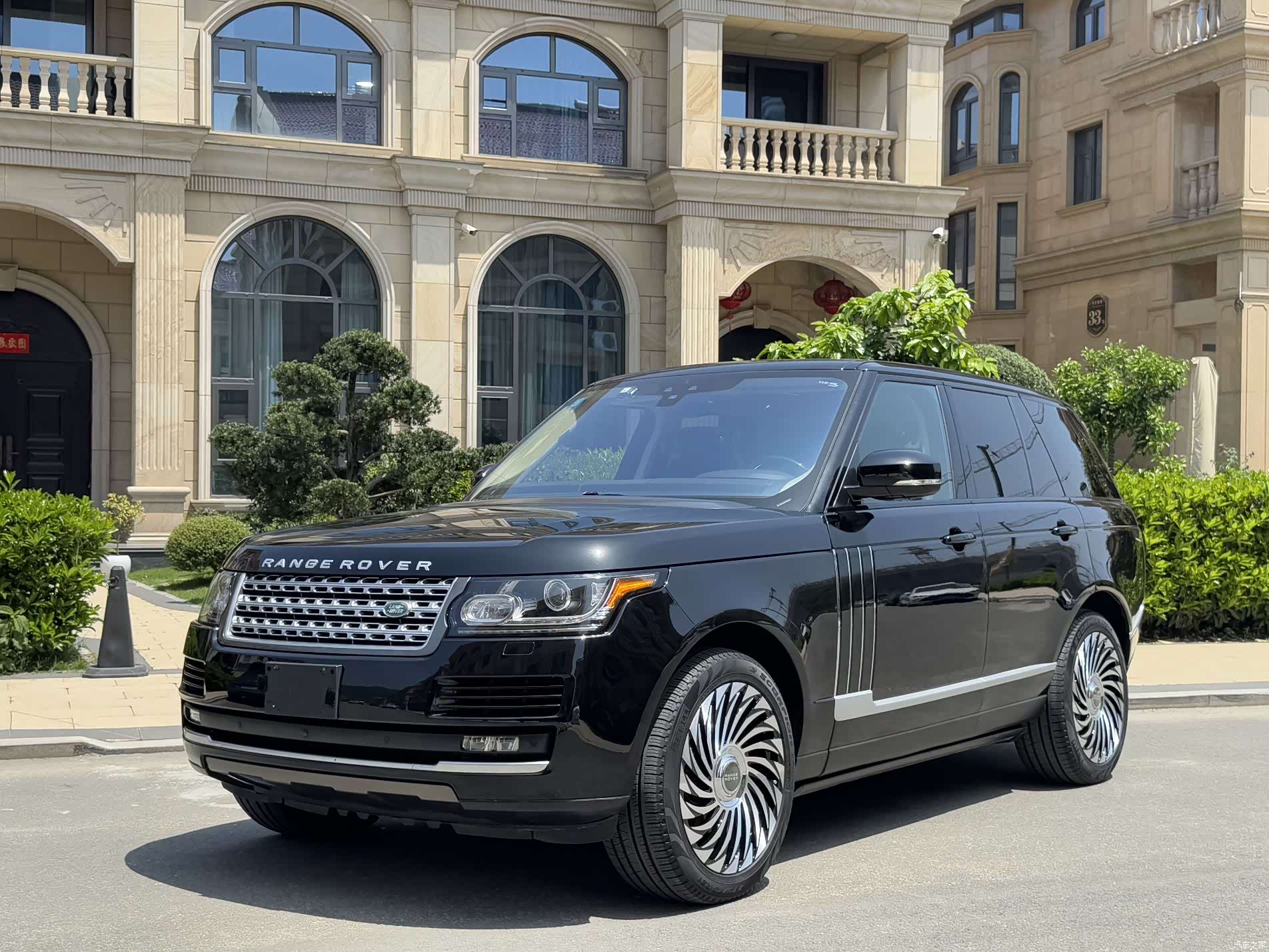 Land Rover Range Rover, 2018 1