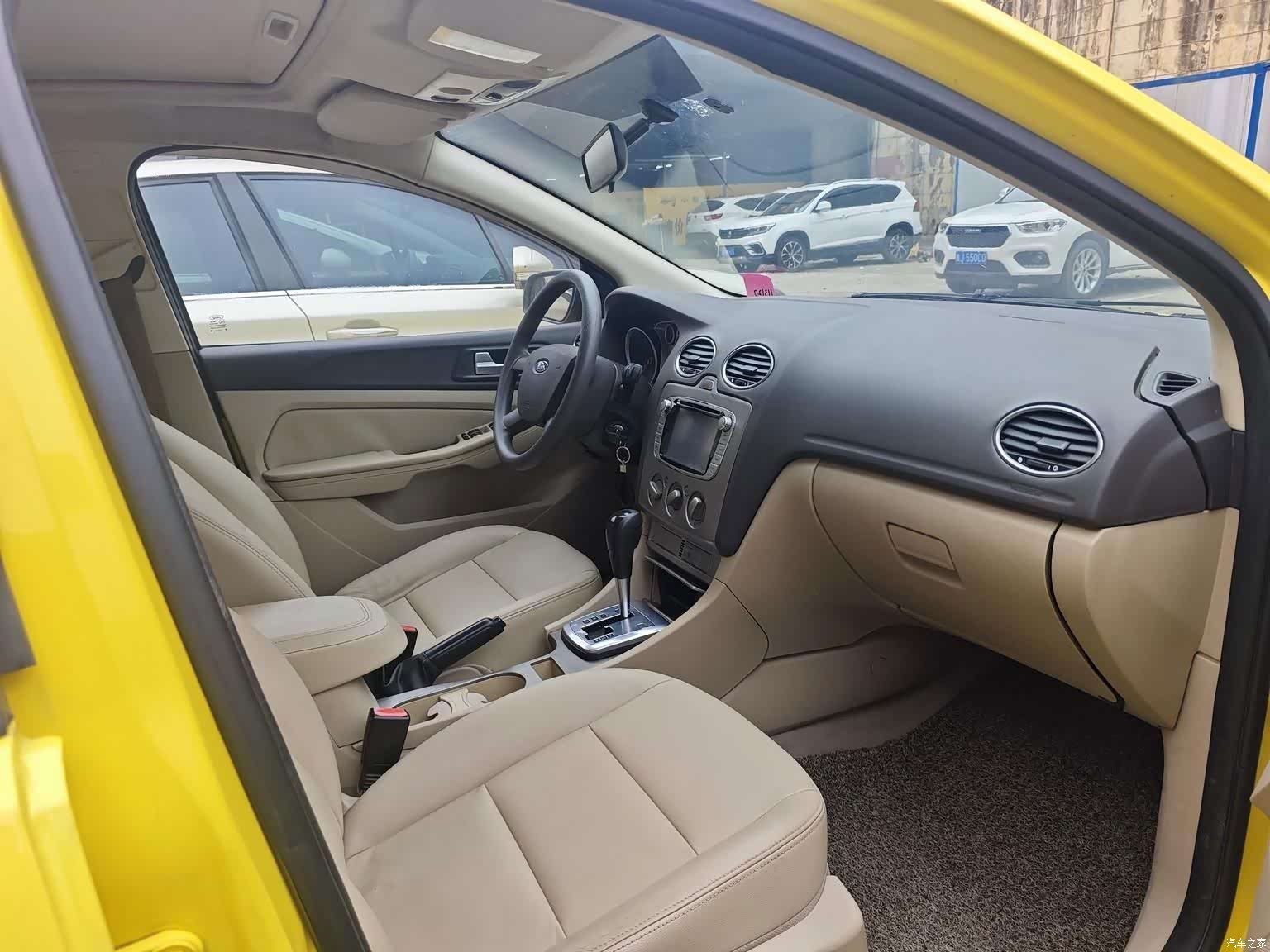 Ford Focus, 2013 9