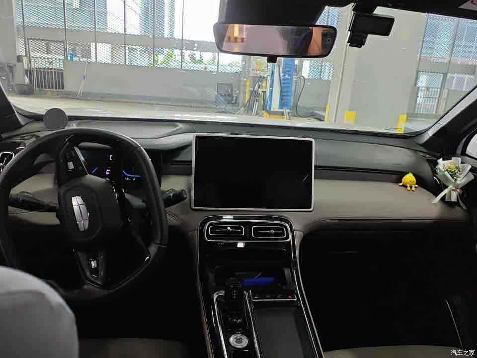 Geely Boyue, 2025 3