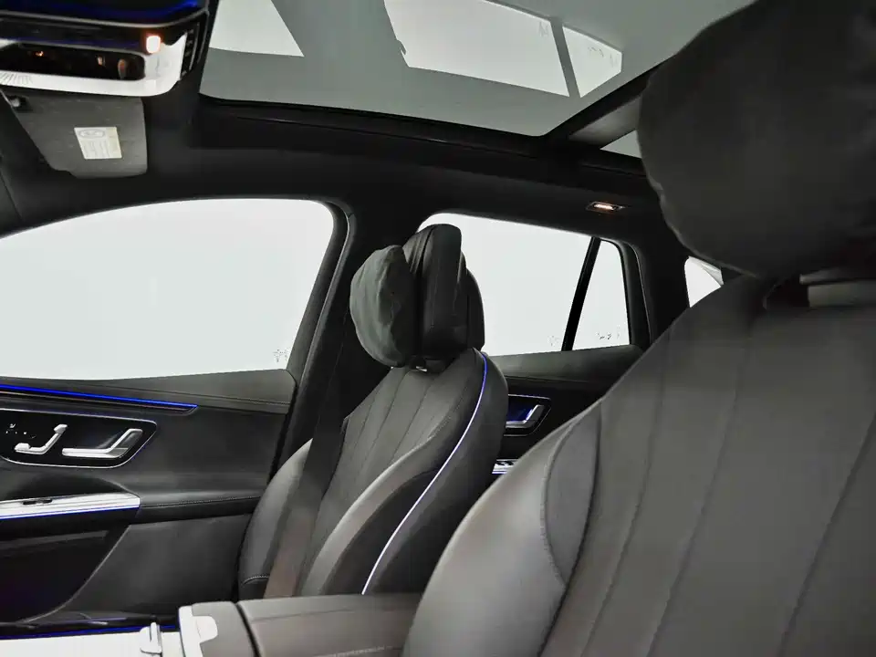 Mercedes-Benz EQE SUV