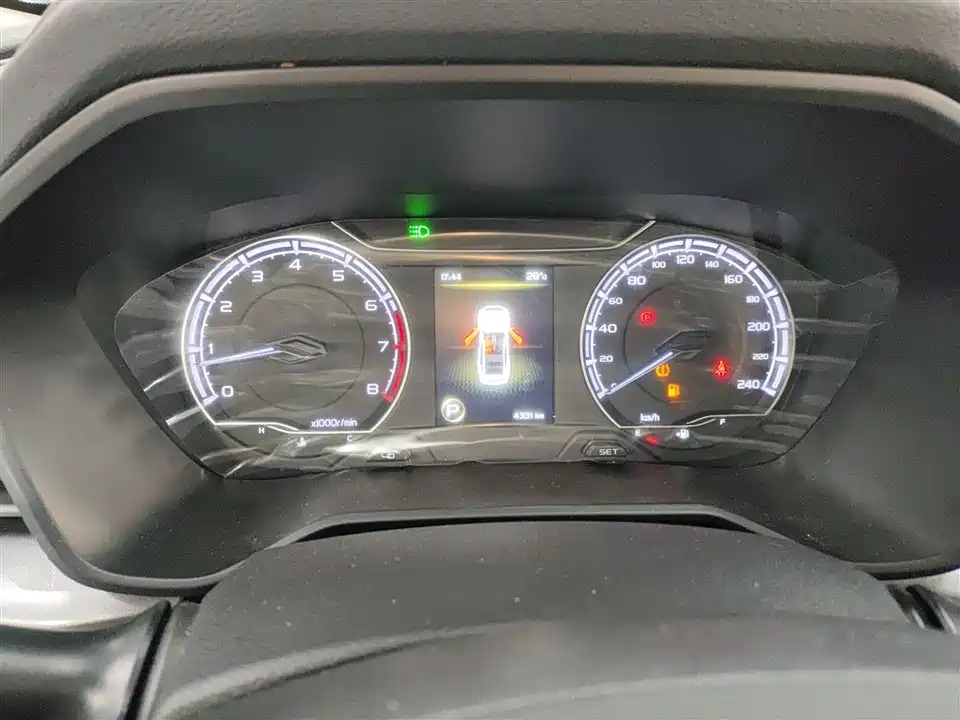 Geely Vision X6