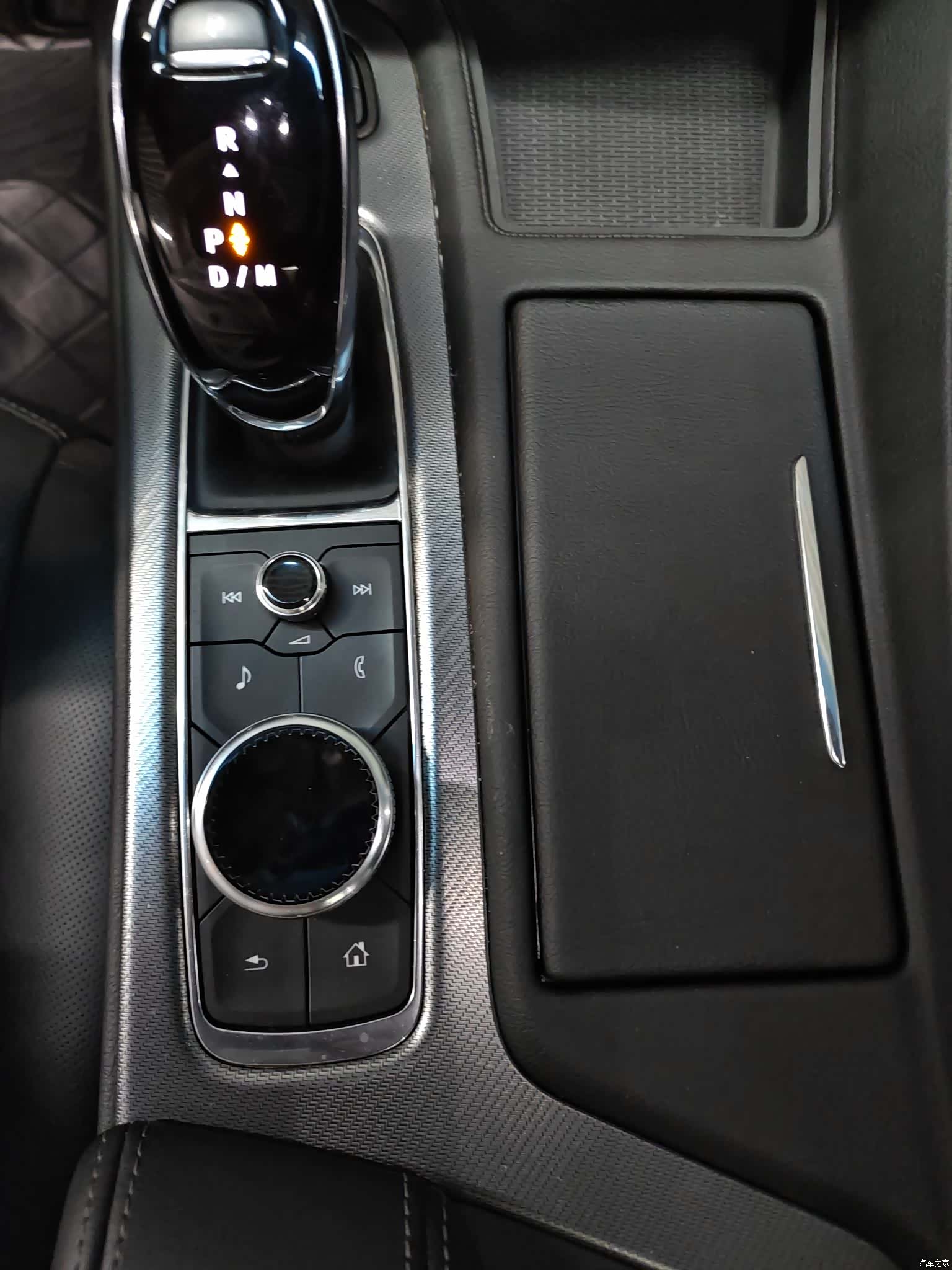 Cadillac CT5, 2022 10