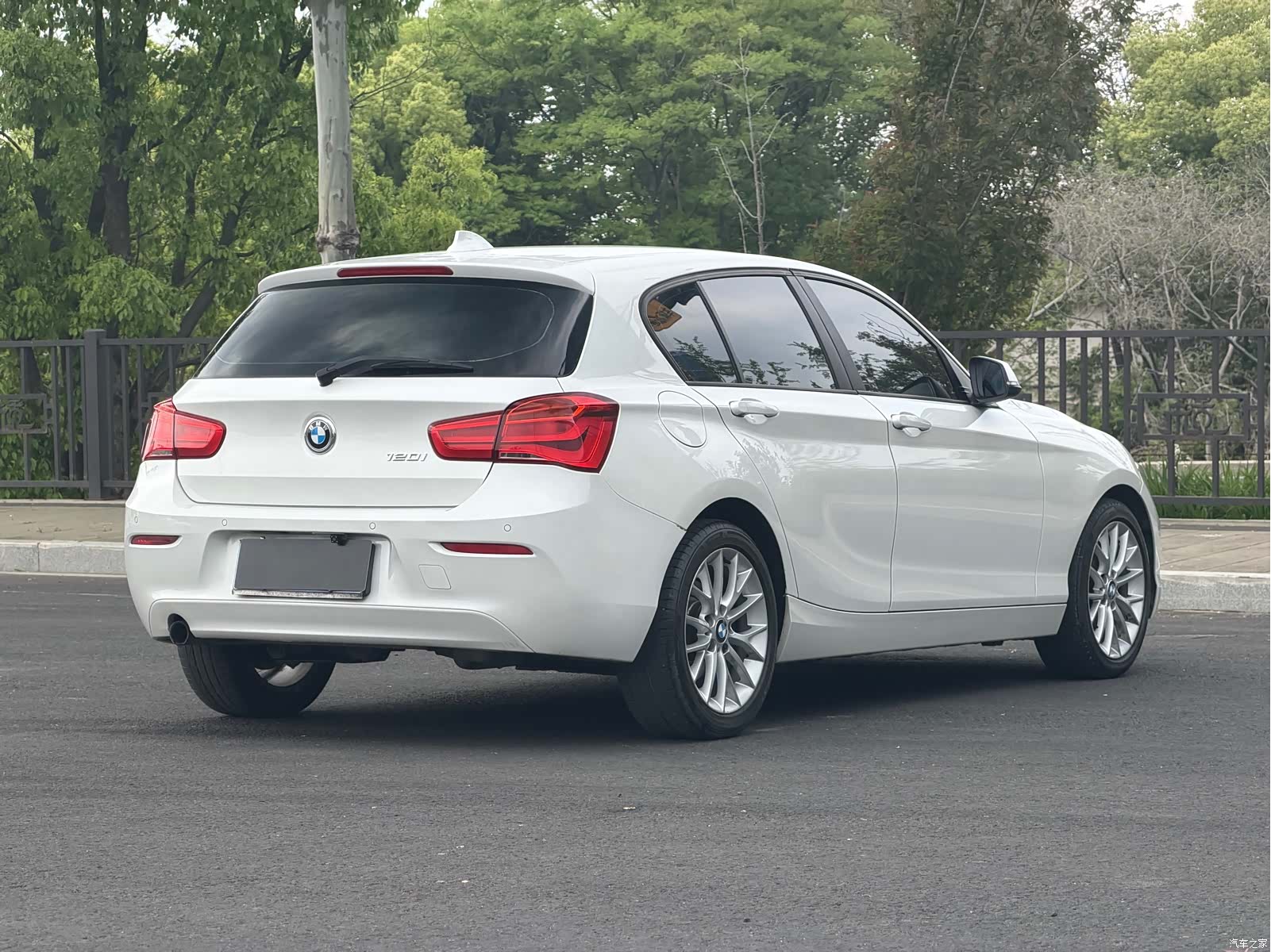BMW 1 Series, 2016 6