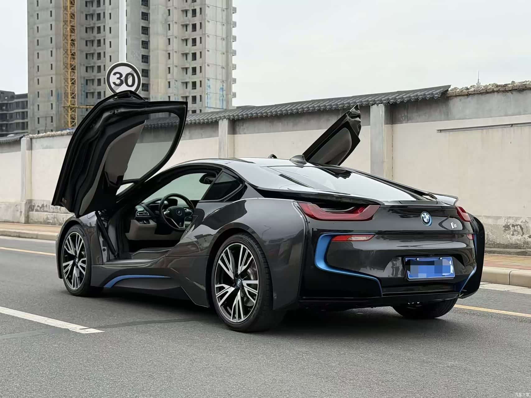 BMW i8, 2018 21
