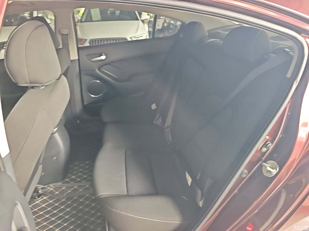 Kia K3, 2016 17