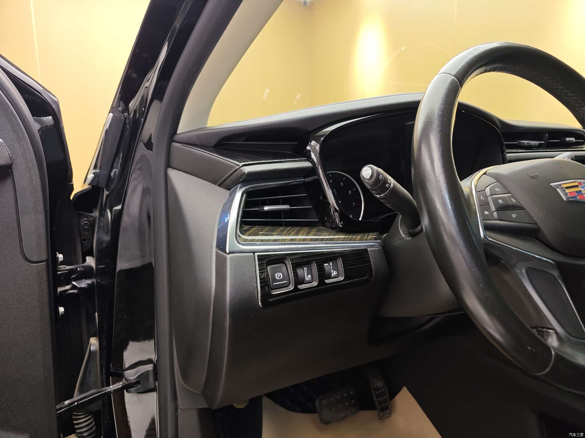 Cadillac XT5, 2018 13