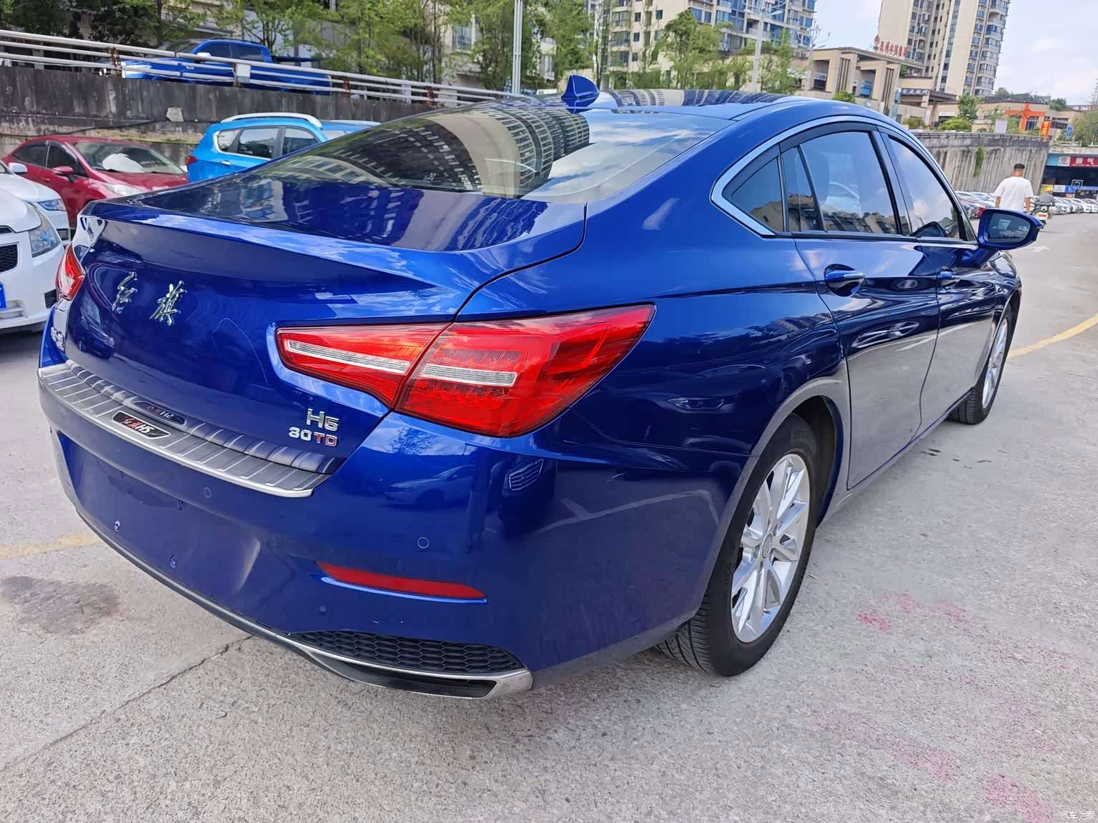 Hongqi H5, 2018 17