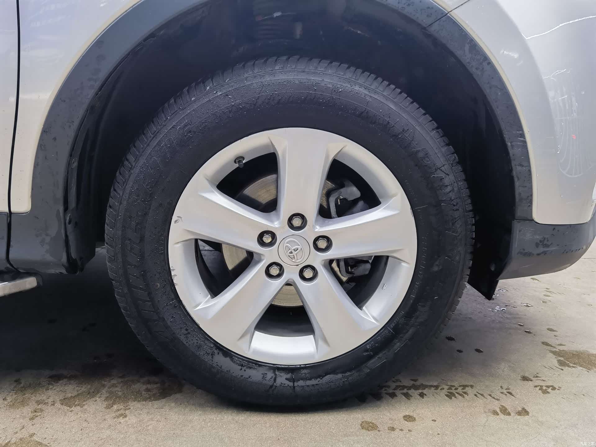 Toyota RAV4, 2014 14