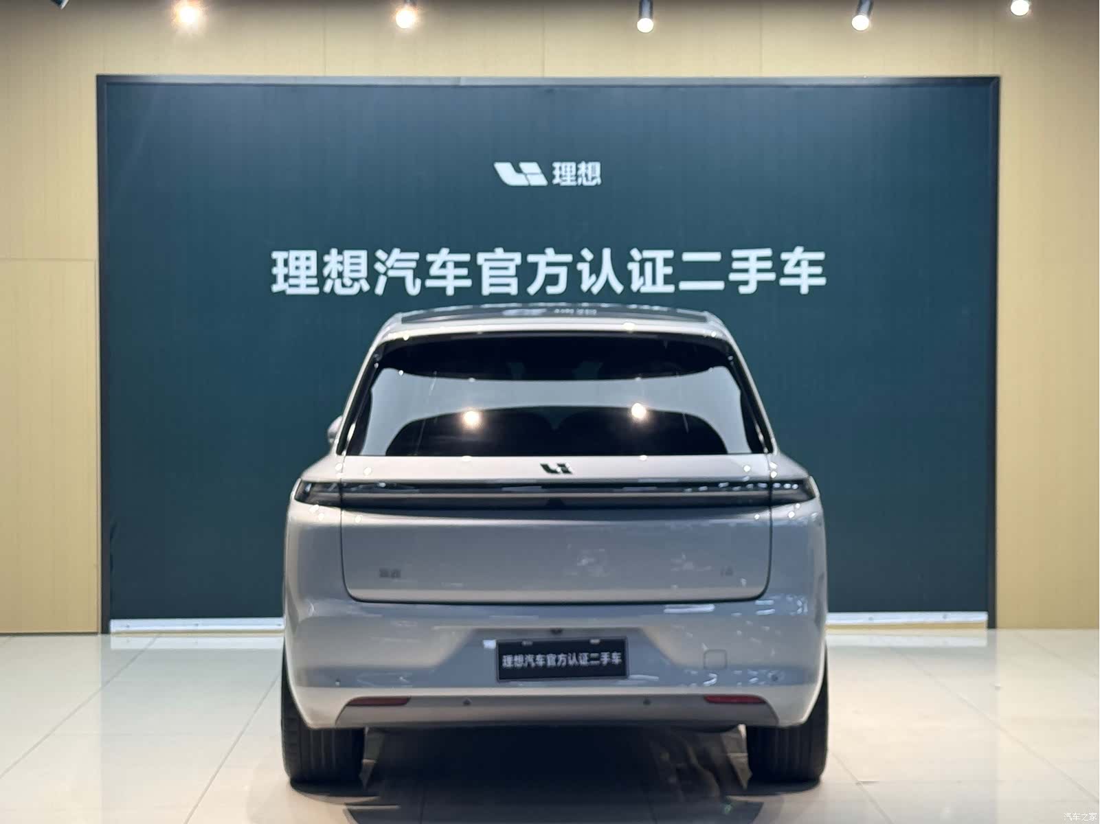 Li Auto L8, 2023 3