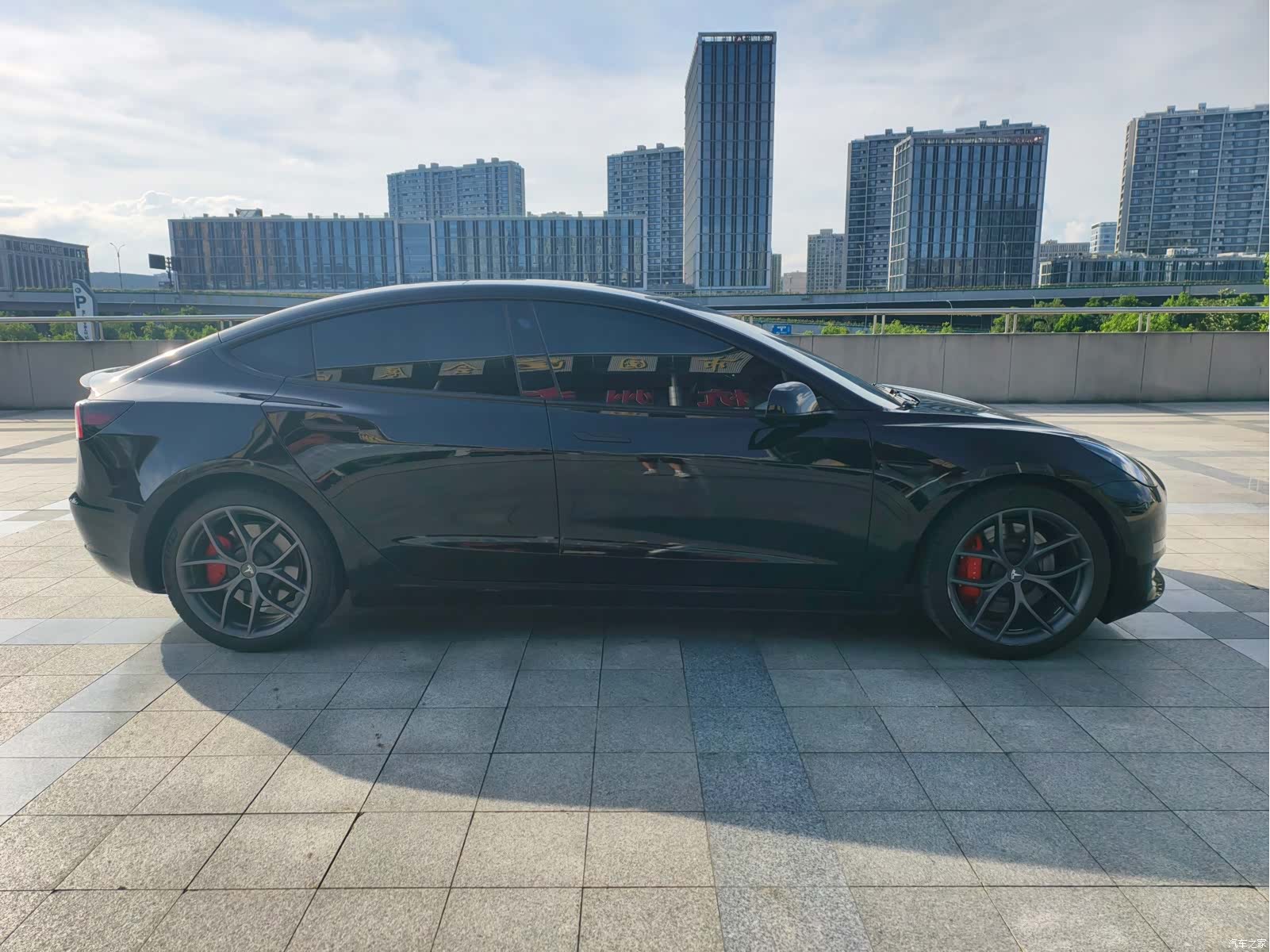 Tesla Model 3, 2022 3
