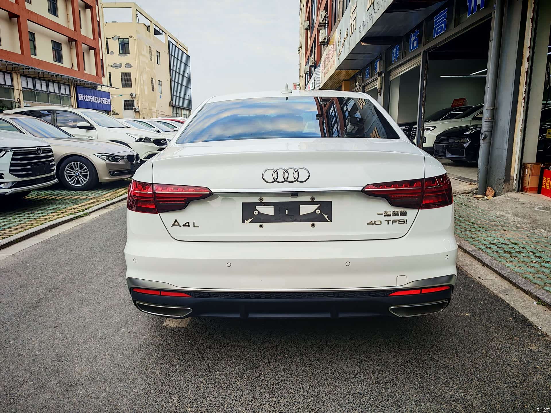 Audi A4L, 2021 7