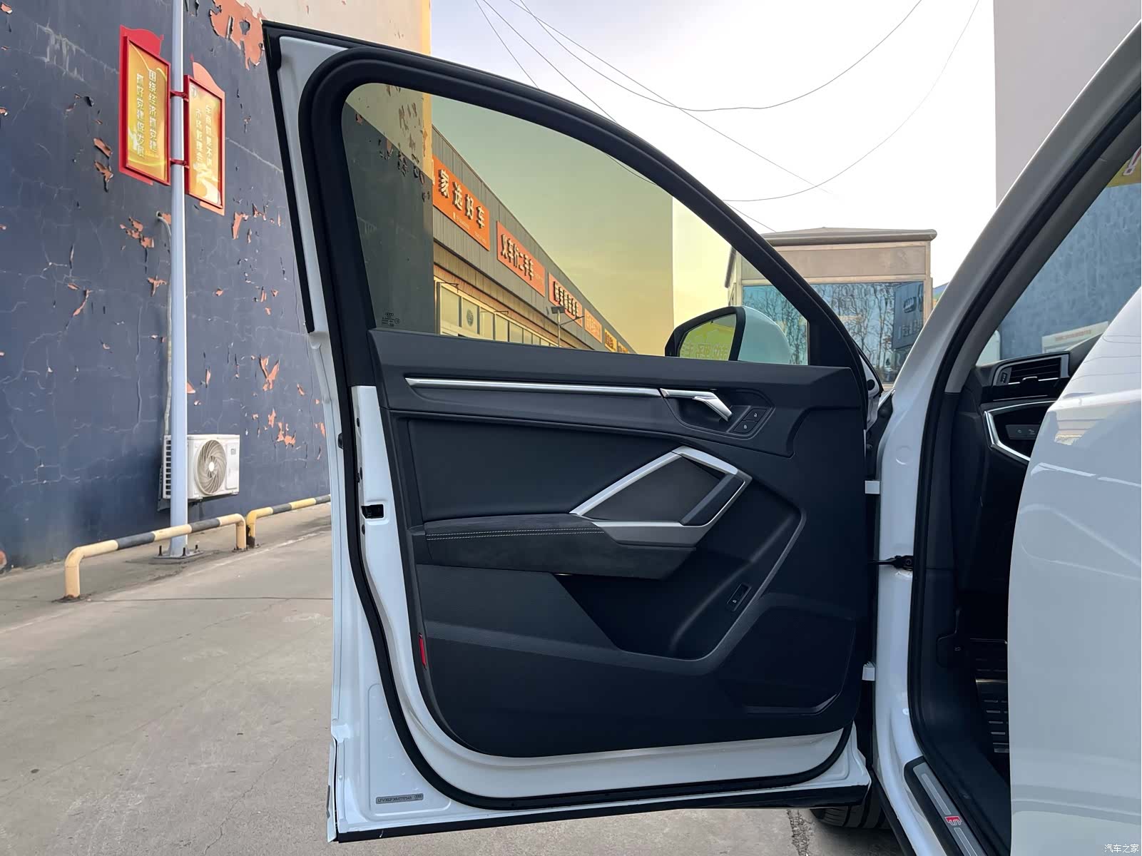 Audi Q3, 2021 8