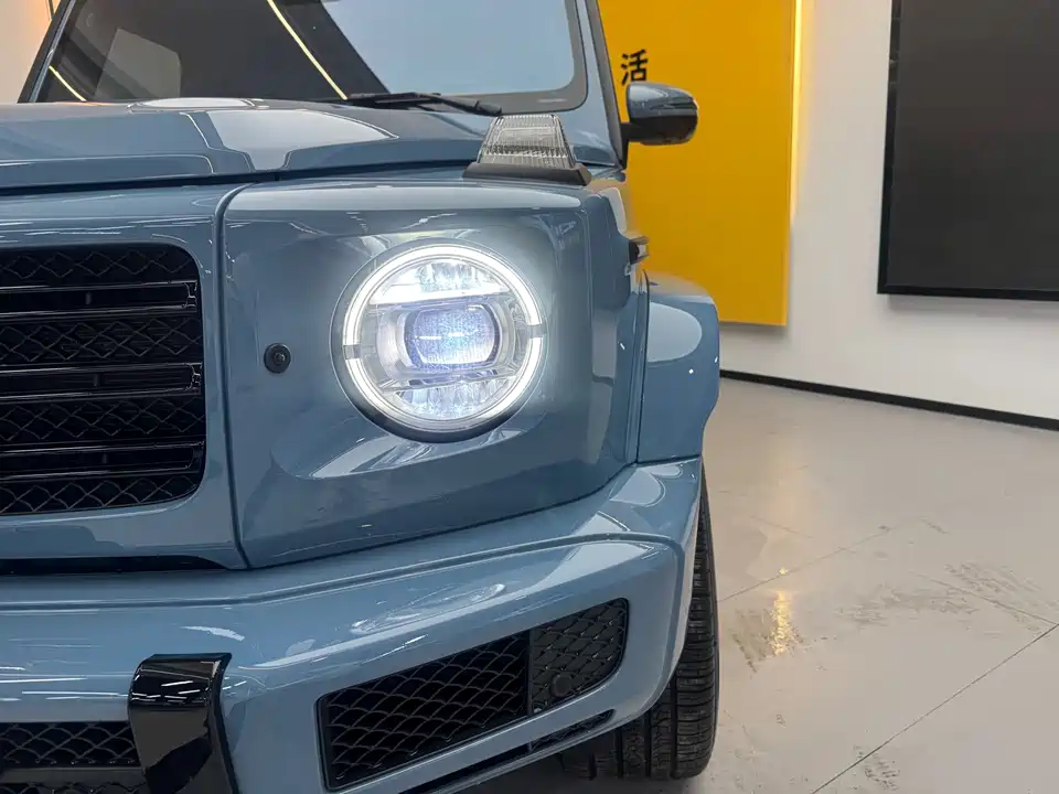 Mercedes-Benz G-class