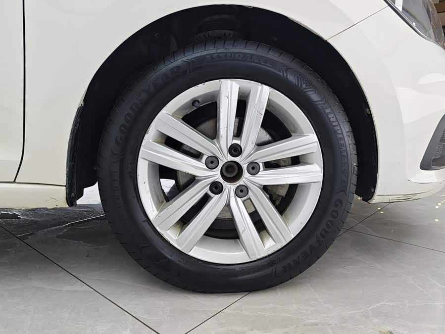 Volkswagen Santana 2018, фото 6
