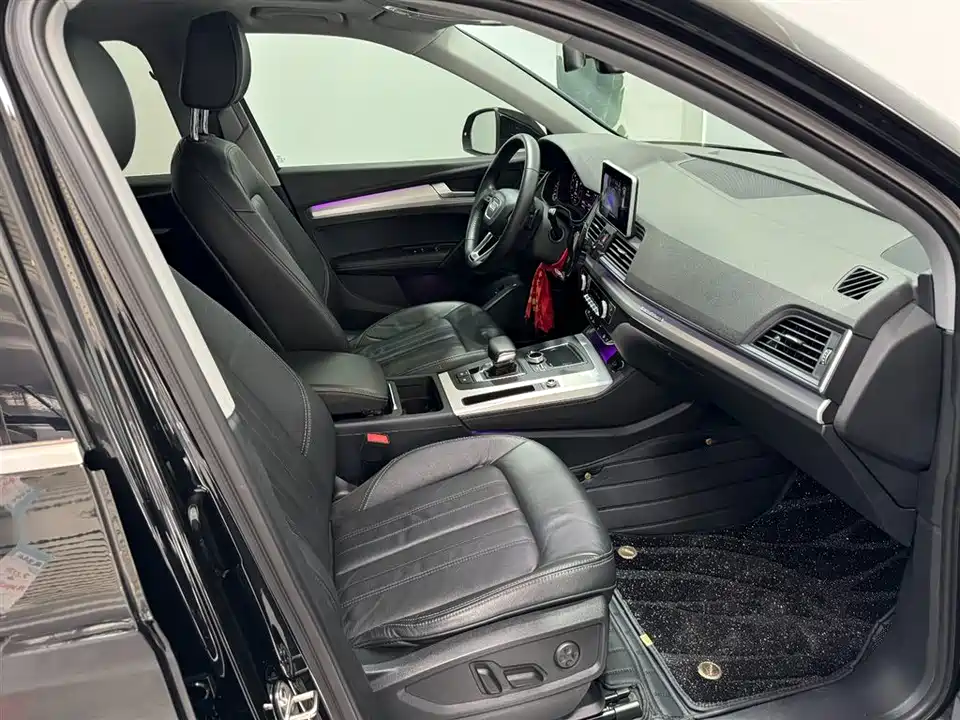 Audi Q5L Audi Q5L