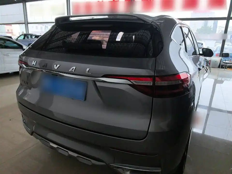 Haval F7