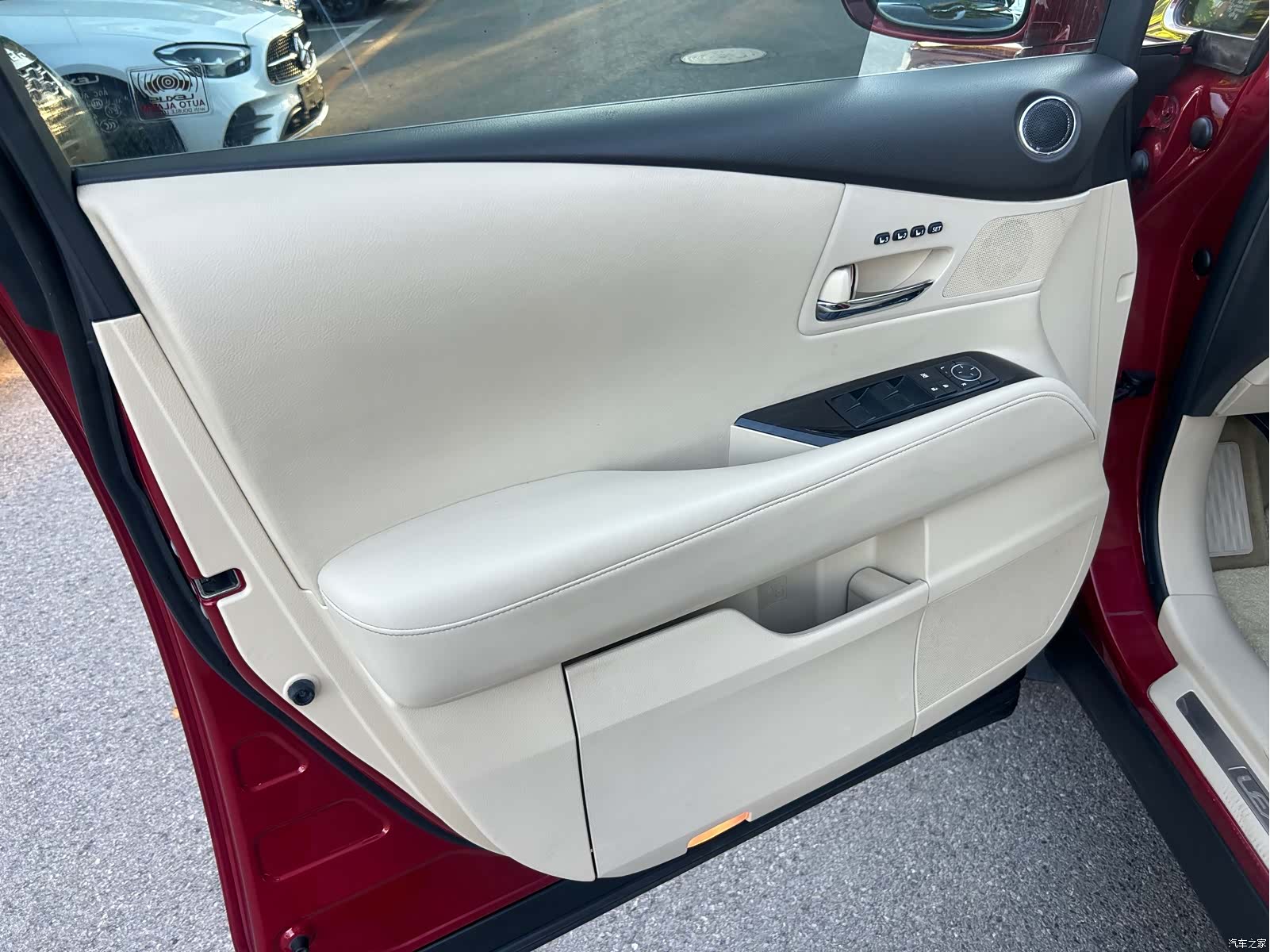 Lexus RX, 2012 7