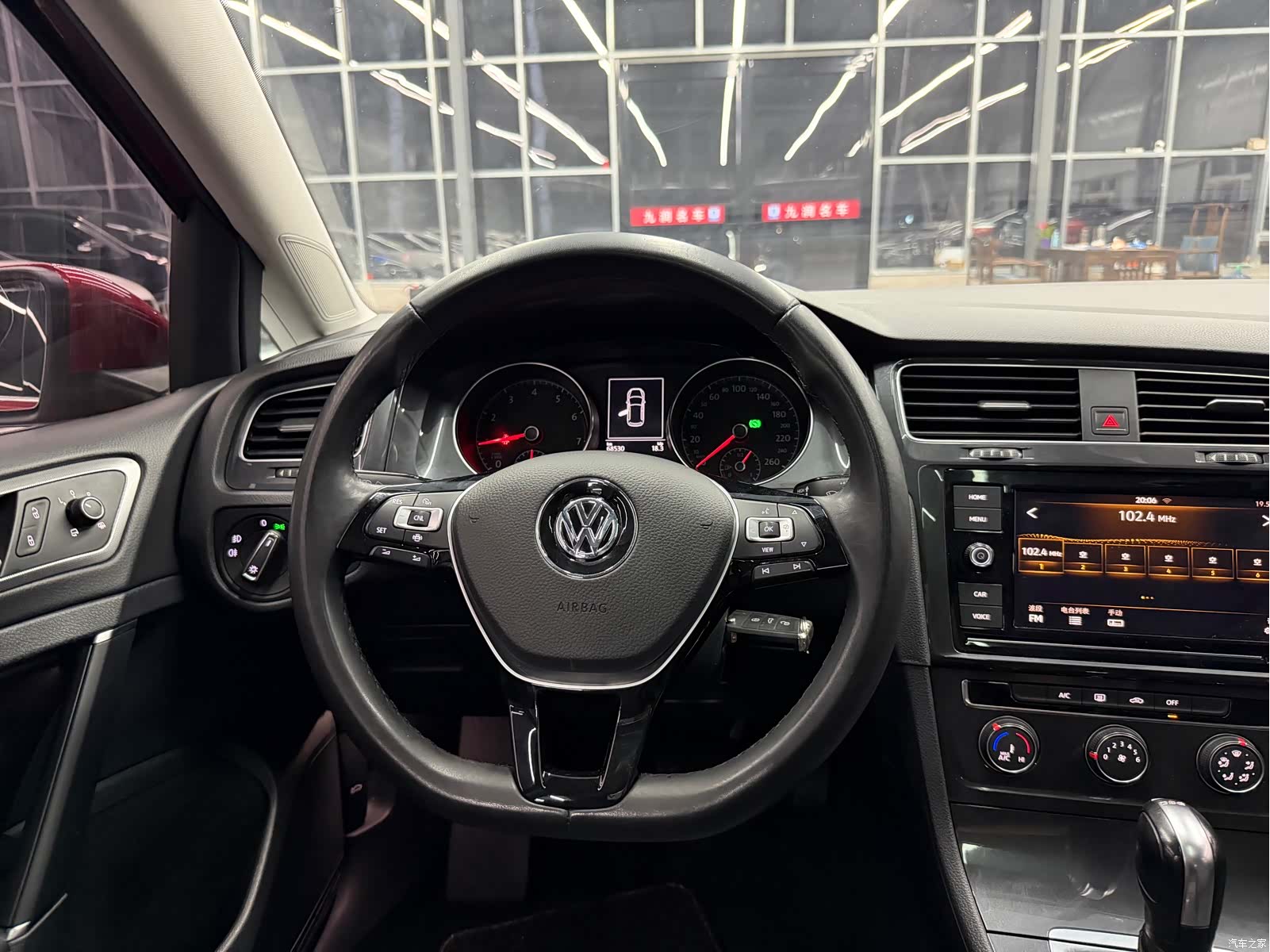 Volkswagen Golf, 2019 10