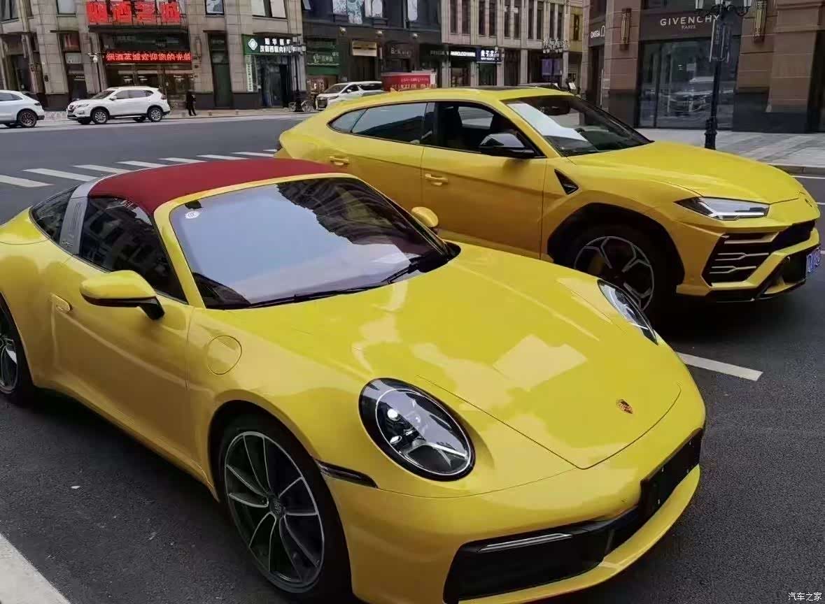 Porsche 911, 2022 1