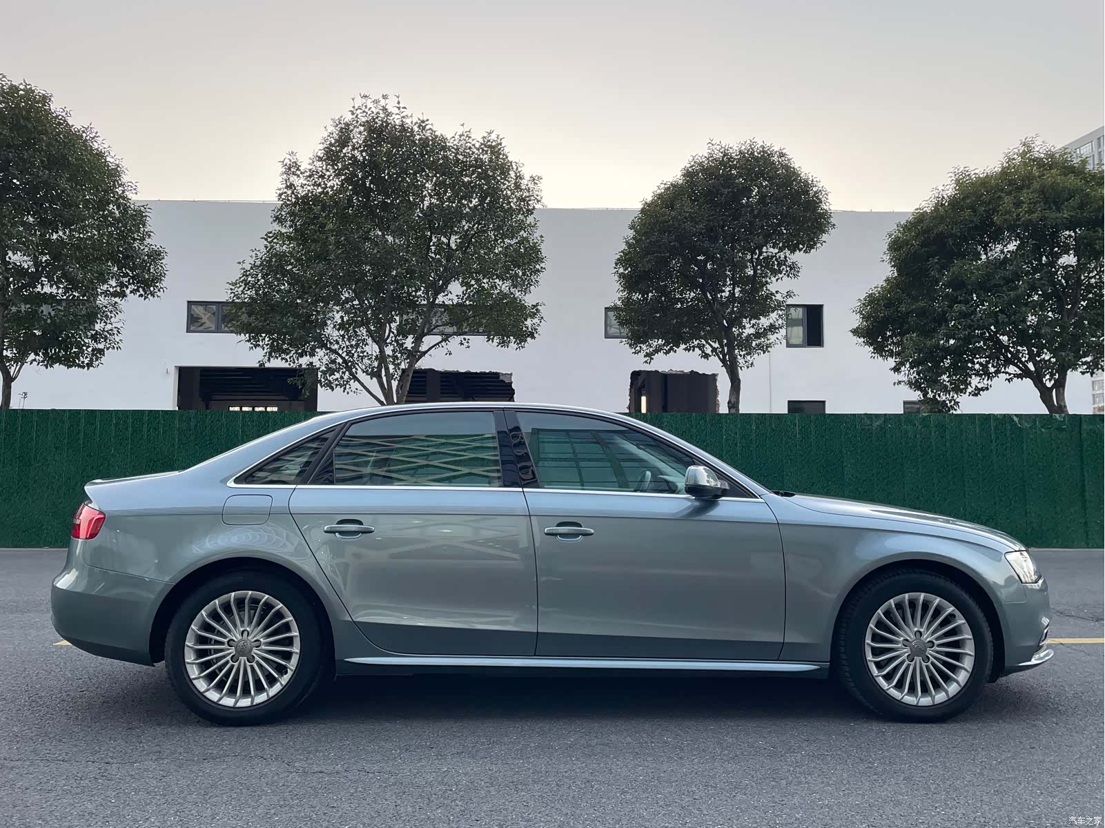 Audi A4L, 2015 18