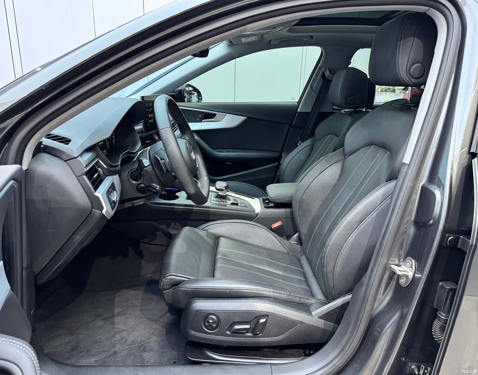 Audi A4L, 2022 9