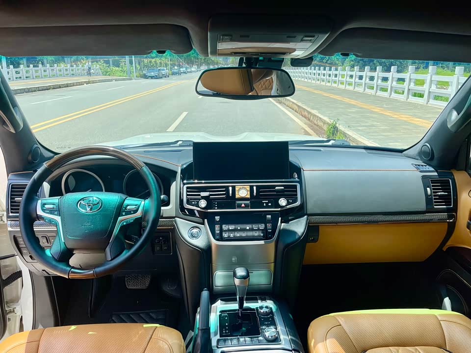 Hongqi Kunming Car Hongqi Kunming Car