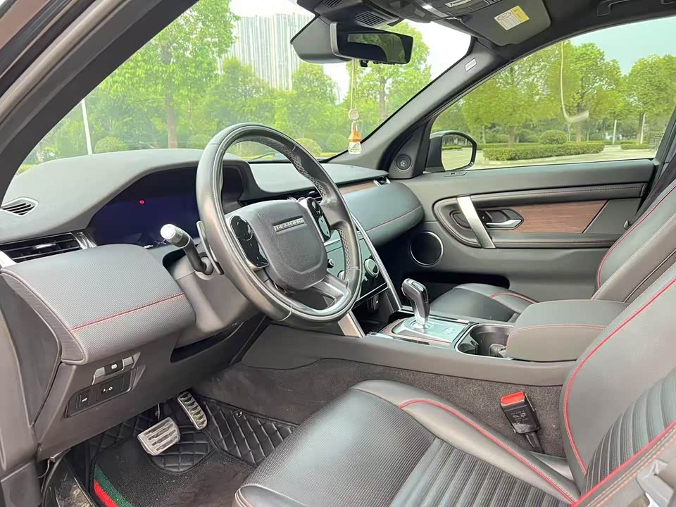 Land Rover Discover sports