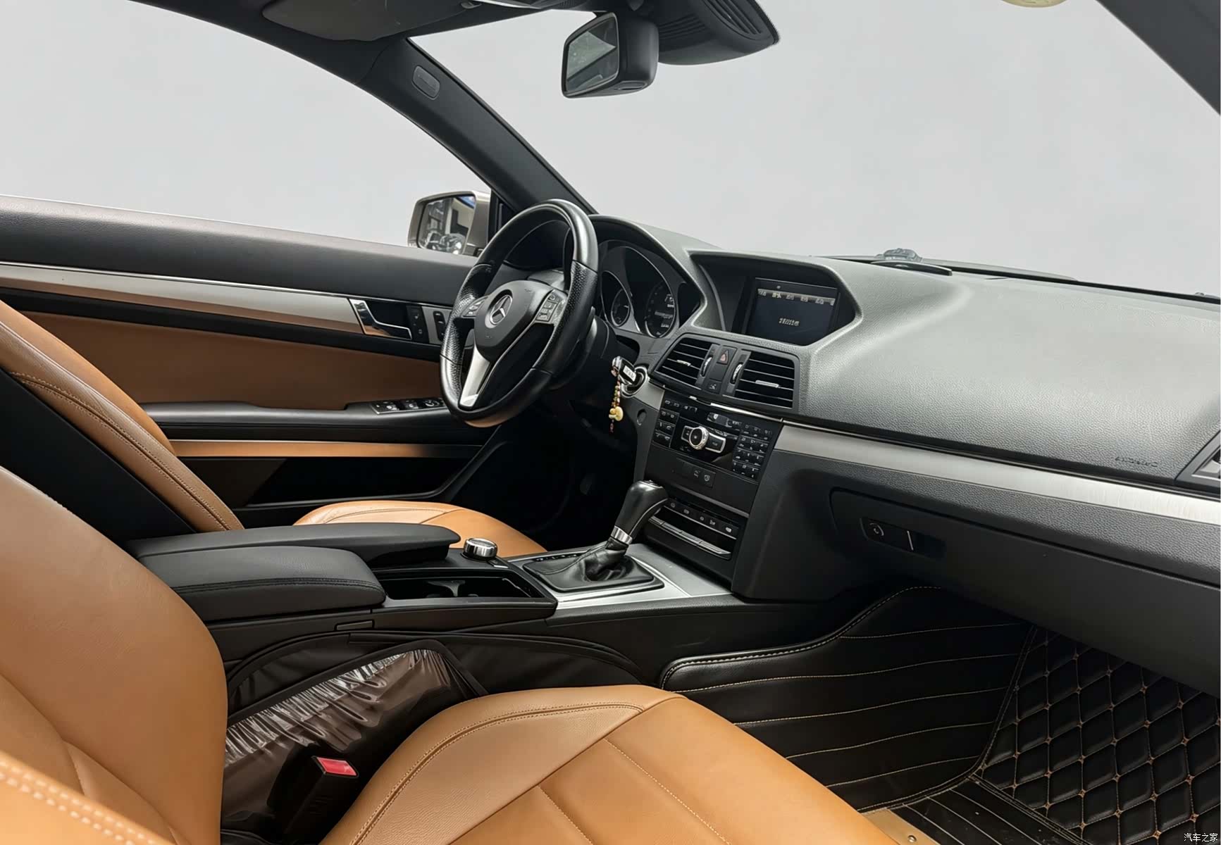 Mercedes-Benz E-Class, 2013 все фото
