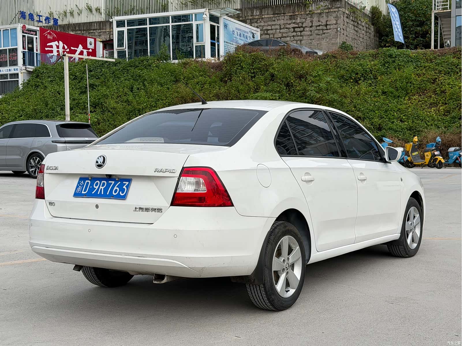 Skoda Rapid, 2017 4
