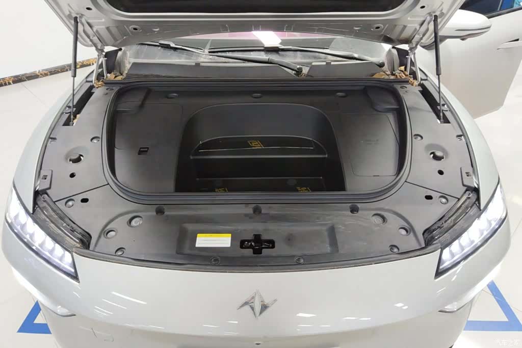 DongFeng eπ007, 2025 10