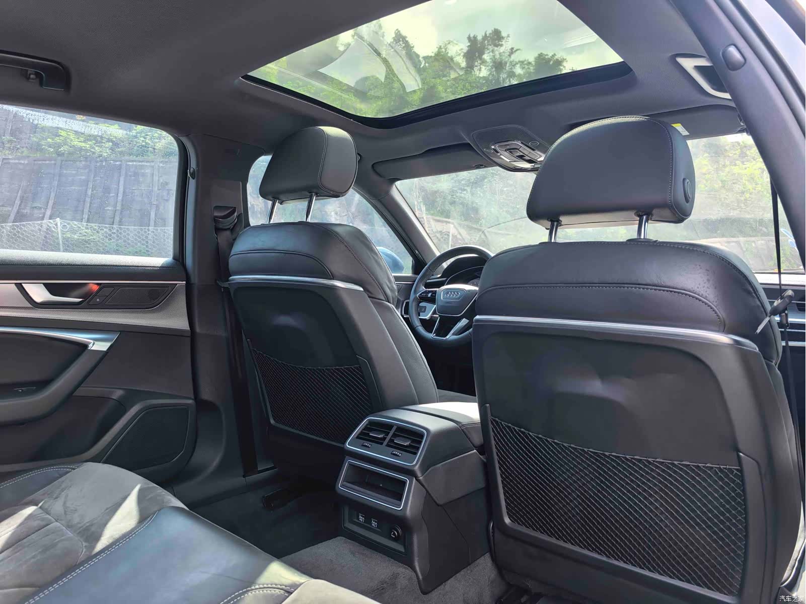 Audi A6L, 2020 9