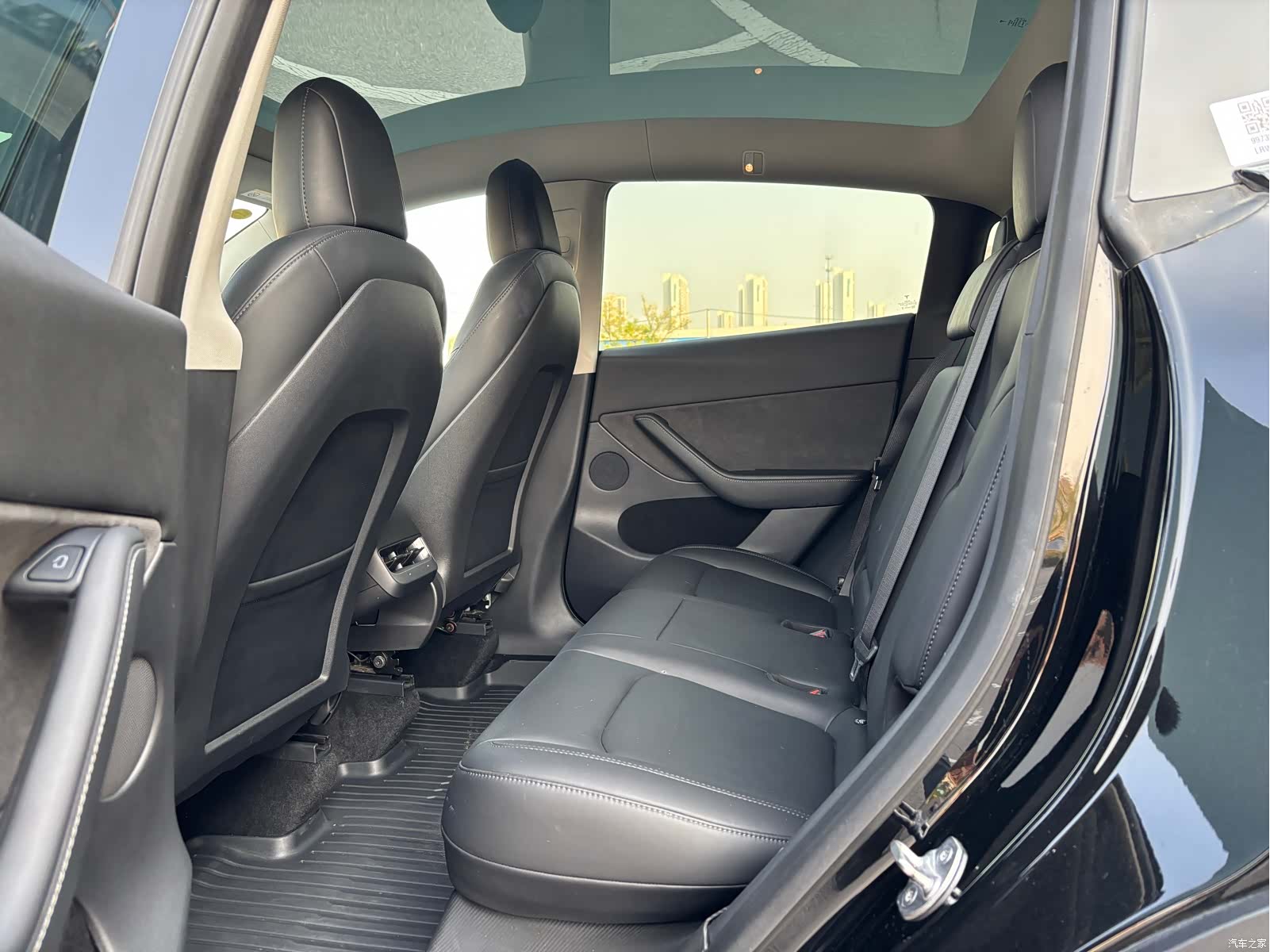 Tesla Model Y, 2022 8