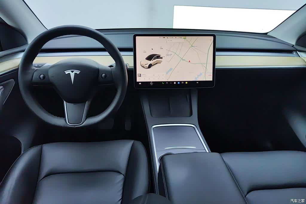 Tesla Model Y, 2021 12