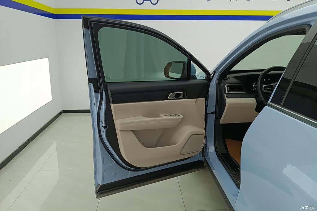Li Auto ONE, 2022 7