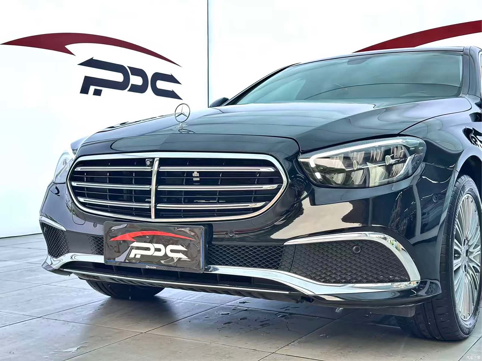 Mercedes-Benz E-Class, 2022 4