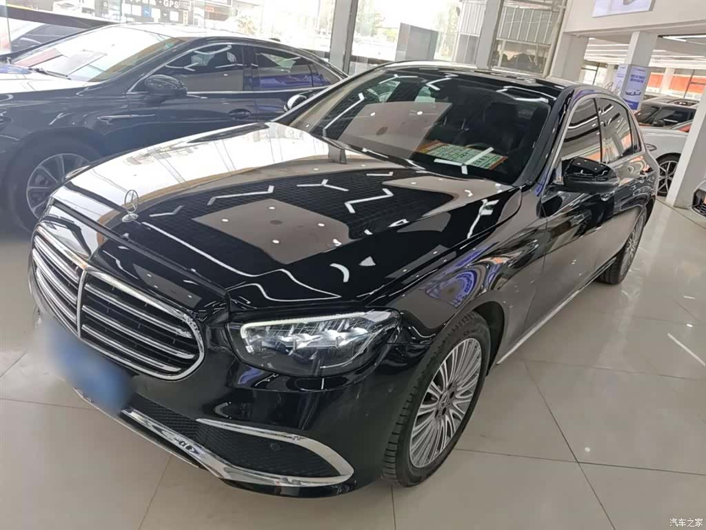 Mercedes-Benz E-Class, 2022 1