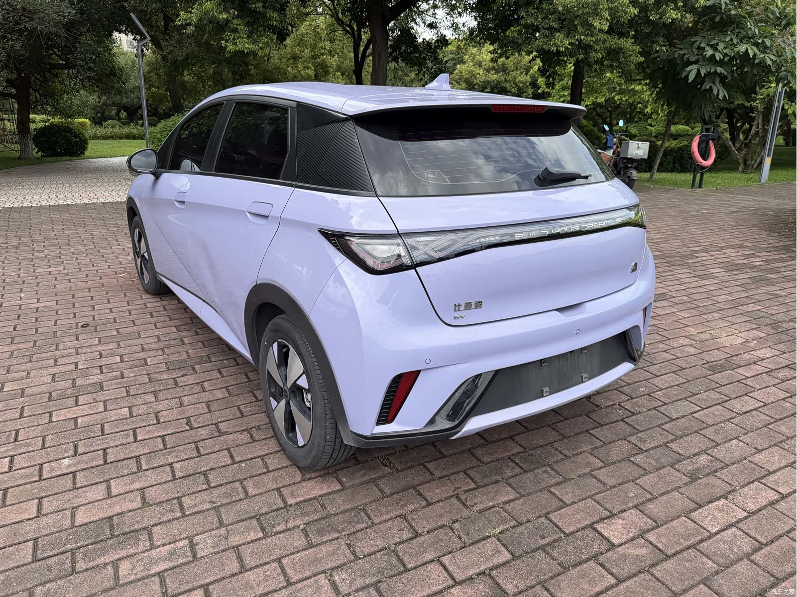 BYD Dolphin, 2023 7