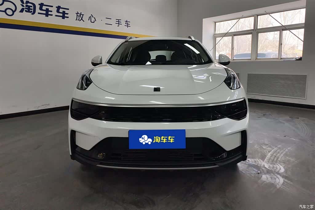 Lynk & Co 01, 2024 2