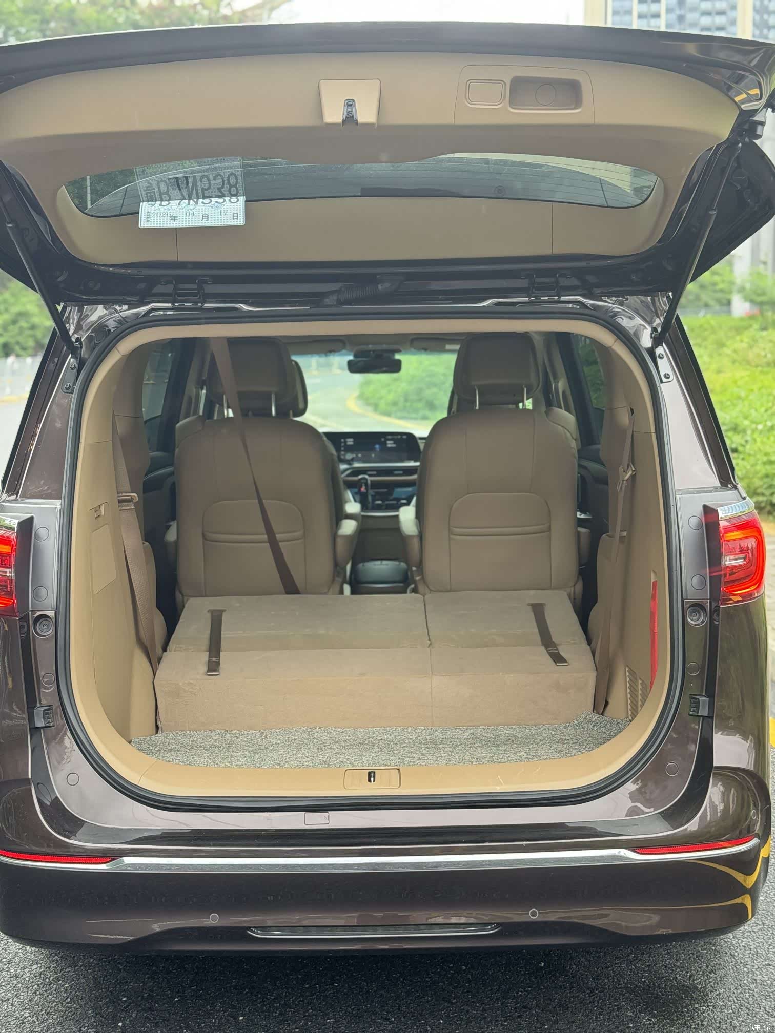 Buick GL8, 2021 13