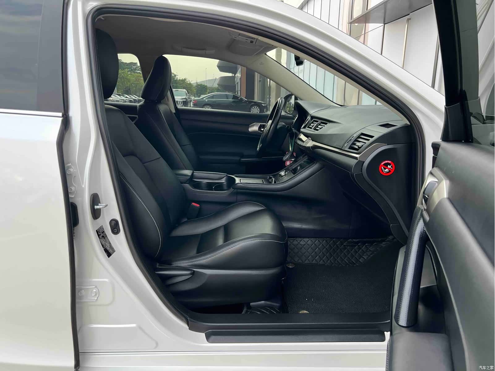 Lexus CT, 2020 14