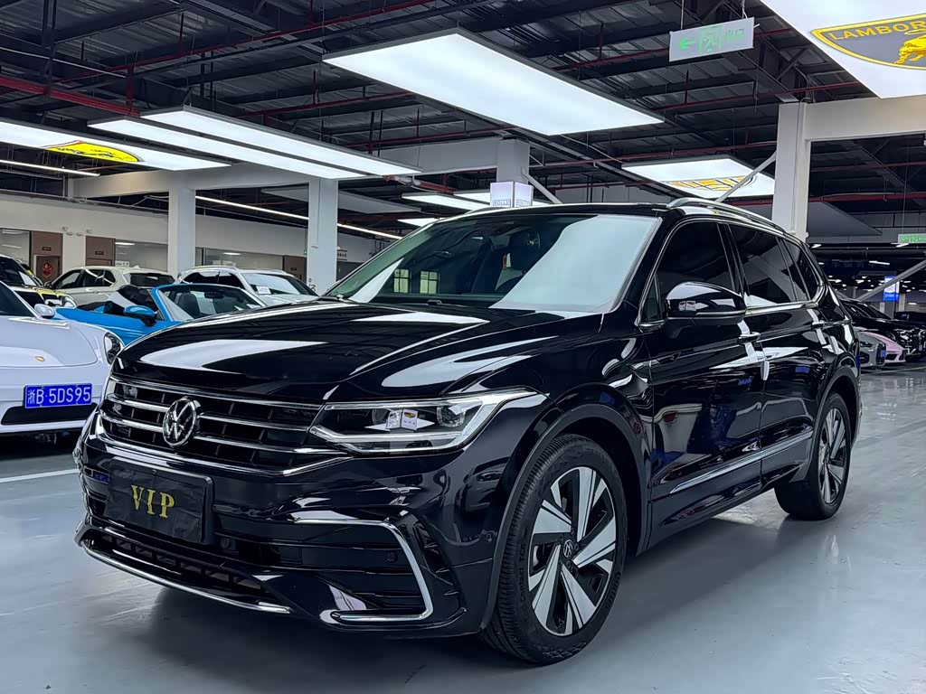 Volkswagen Tiguan L