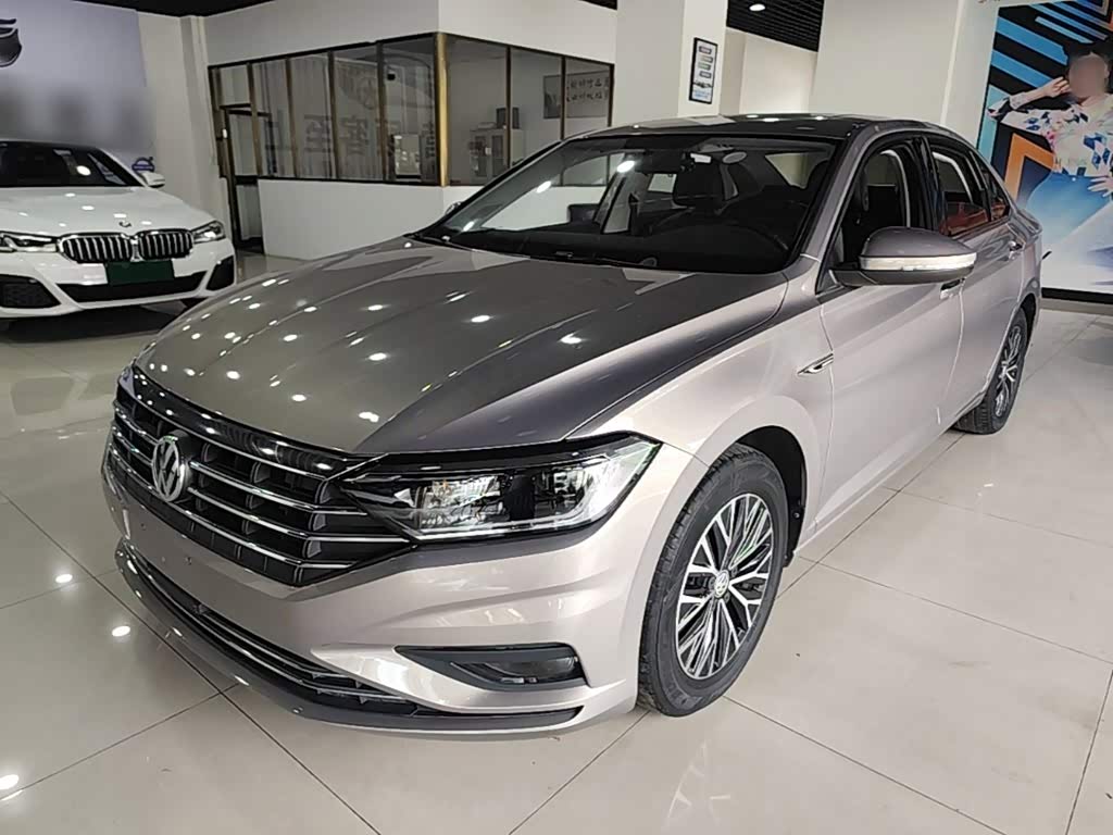 Volkswagen Sagitar 2020 200TSI DSG Comfort VI