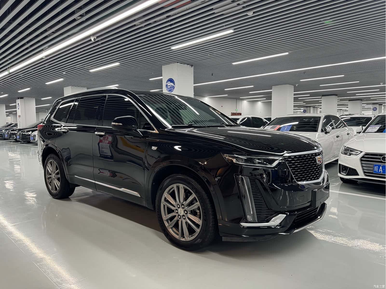 Cadillac XT6, 2021 3