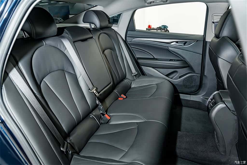 Buick LaCrosse, 2021 22