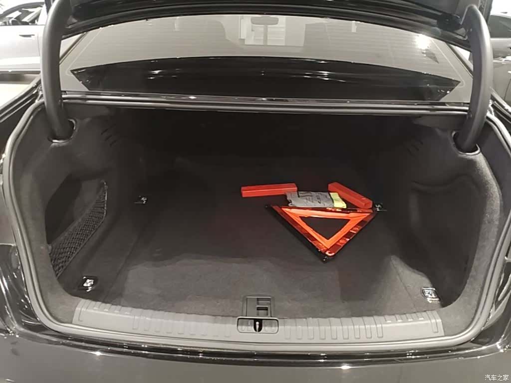 Audi A6L, 2025 19